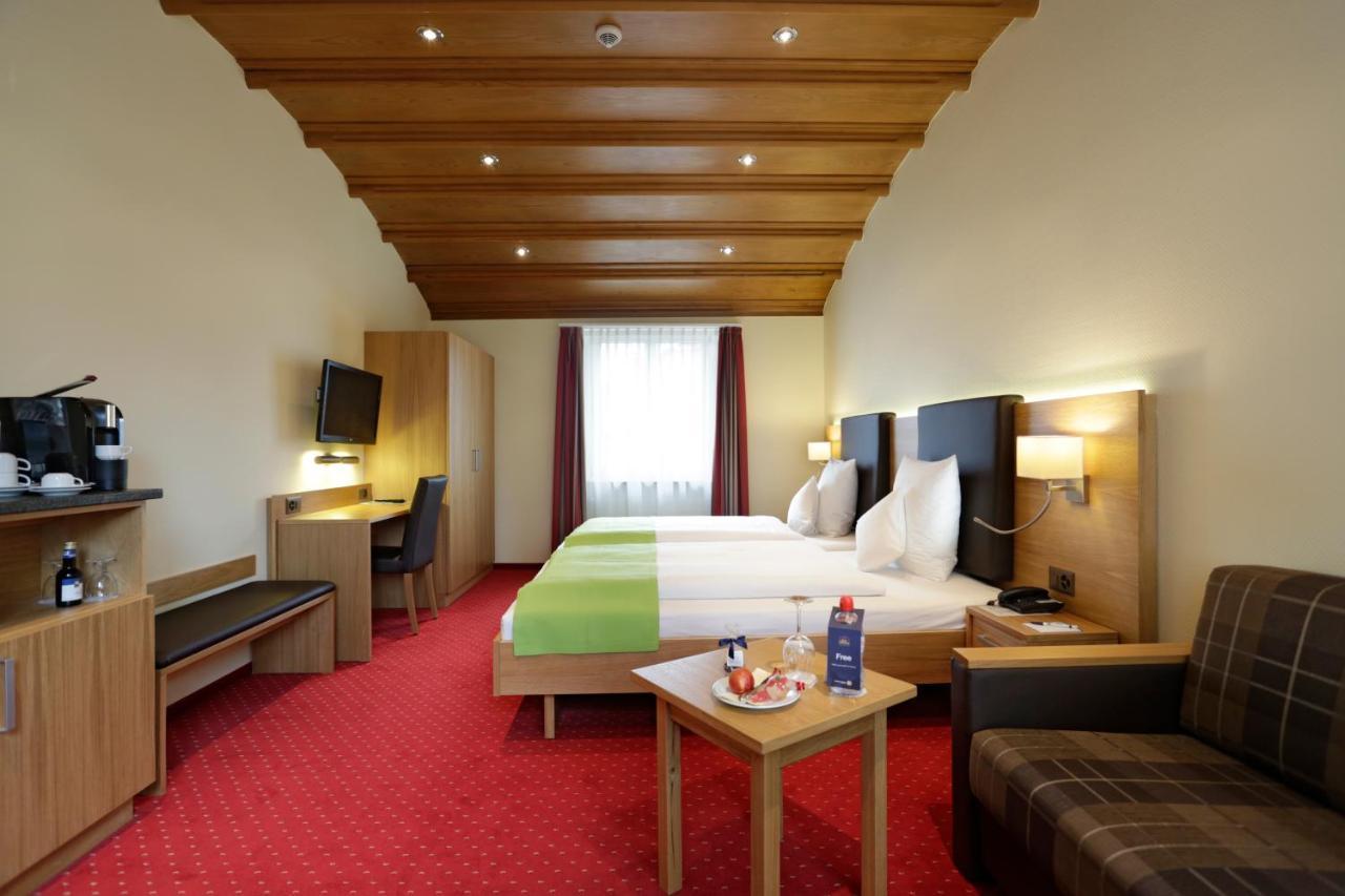 Best Western Plus Hotel Bahnhof Schaffhausen Bagian luar foto